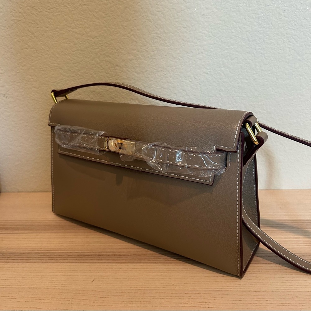 Classic Belted Clutch Etaupe Lambskin